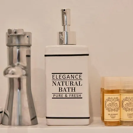 卡拉利兹葡萄牙公寓