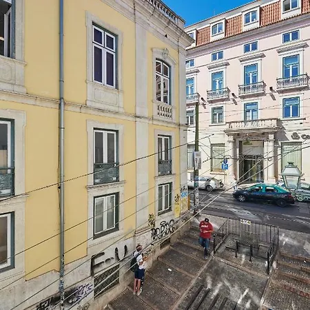 公寓 卡拉利兹葡萄牙公寓 *